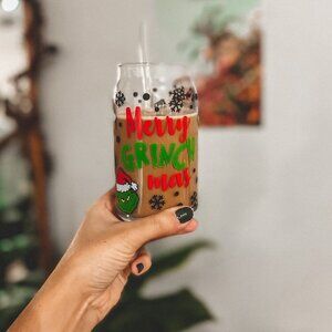 Merry Grinchmas 16 oz glass cup
